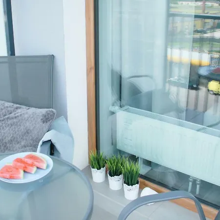 Blue Paradise Apartment